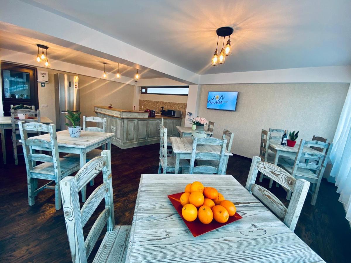Casa Ankeli Bed & Breakfast Busteni Bagian luar foto